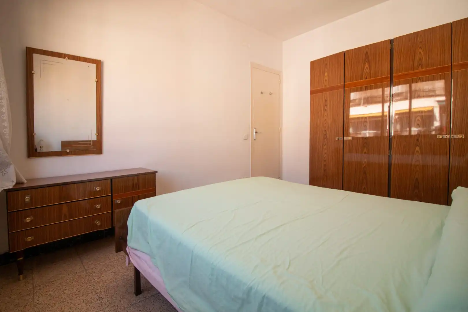 Habitación de Piso en venta en Barcelona con Aire acondicionado, Calefacción y Balcón