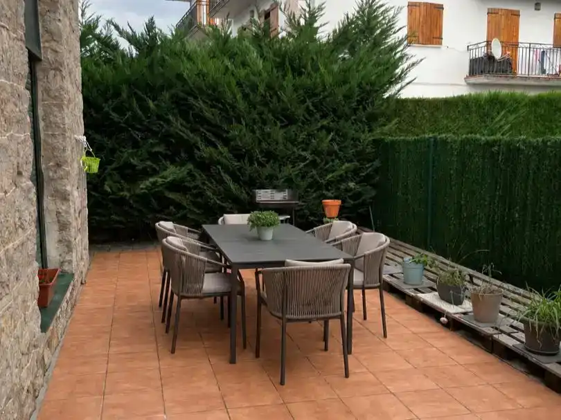 Terrassa de Planta baixa en venda en Baztan amb Jardí privat, Piscina i Moblat
