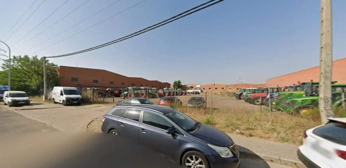 Parking de Terreno industrial en venta en Valladolid