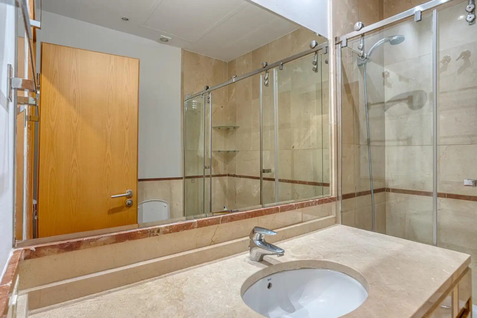 Bathroom of Apartments for sale in Sanlúcar de Barrameda  with Air Conditioner, Private garden and Terrace