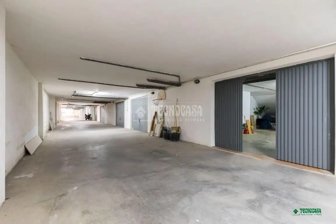 Parking of Flat for sale in Vera  with Air Conditioner and Terrace