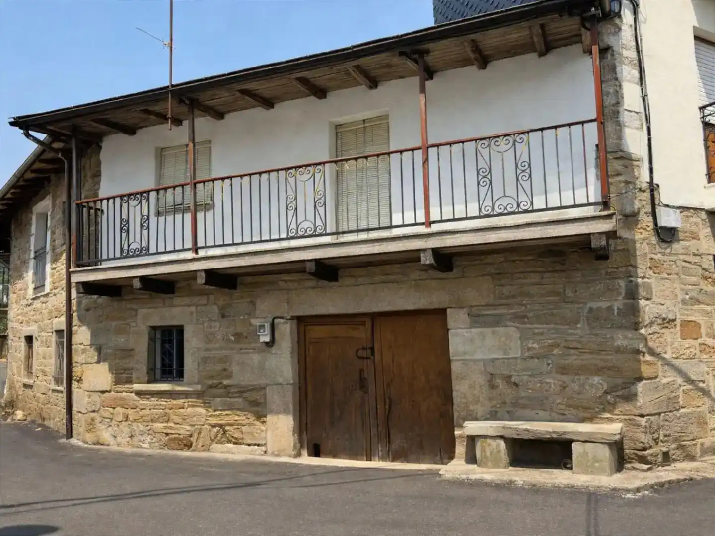 Vista exterior de Piso en venta en Trefacio