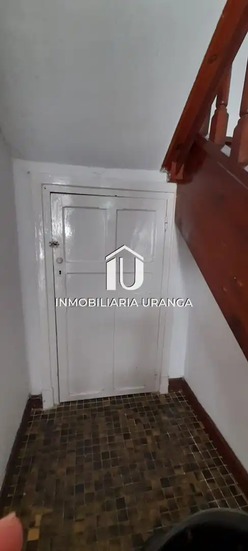 Außenansicht von Haus oder Chalet zum Verkauf in Laredo mit Heizung, Privatgarten und Terrasse