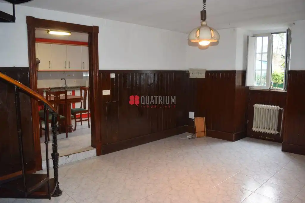 Casa o xalet en venda en Teo amb Jardí privat
