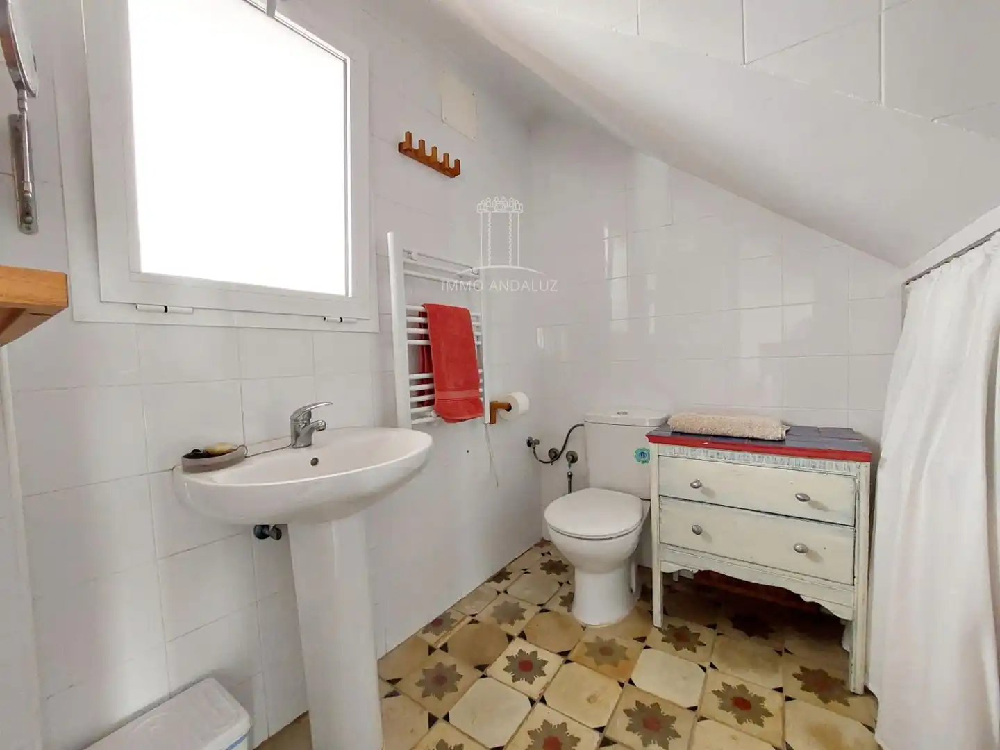 Bathroom of Detached homes for sale in Alcalá de los Gazules  with Heating
