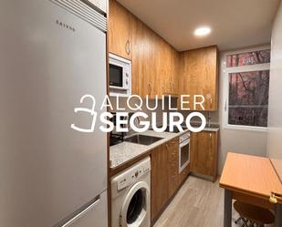 Kitchen of Flat to rent in  Madrid Capital  with Heating and Furnished