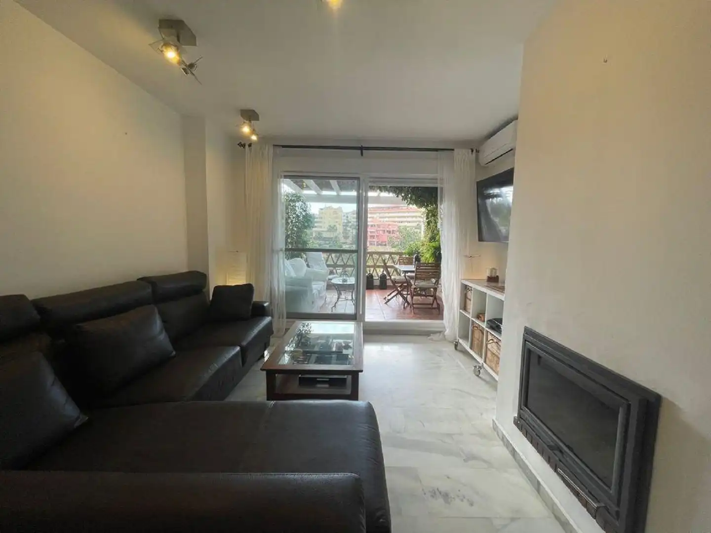 Apartment with pool for sale in Riviera del Sol, imagen 7