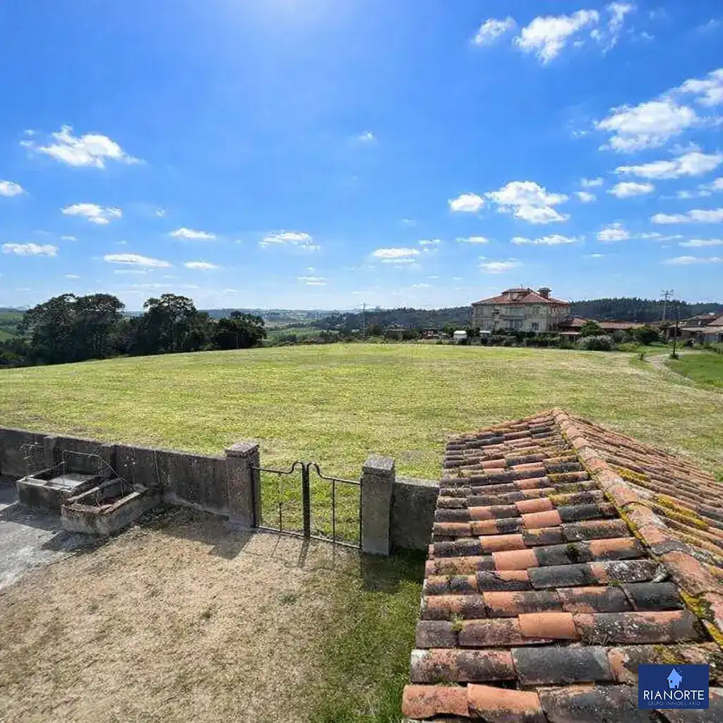 Casa o xalet en venda en Gozón amb Calefacció, Jardí privat i Traster