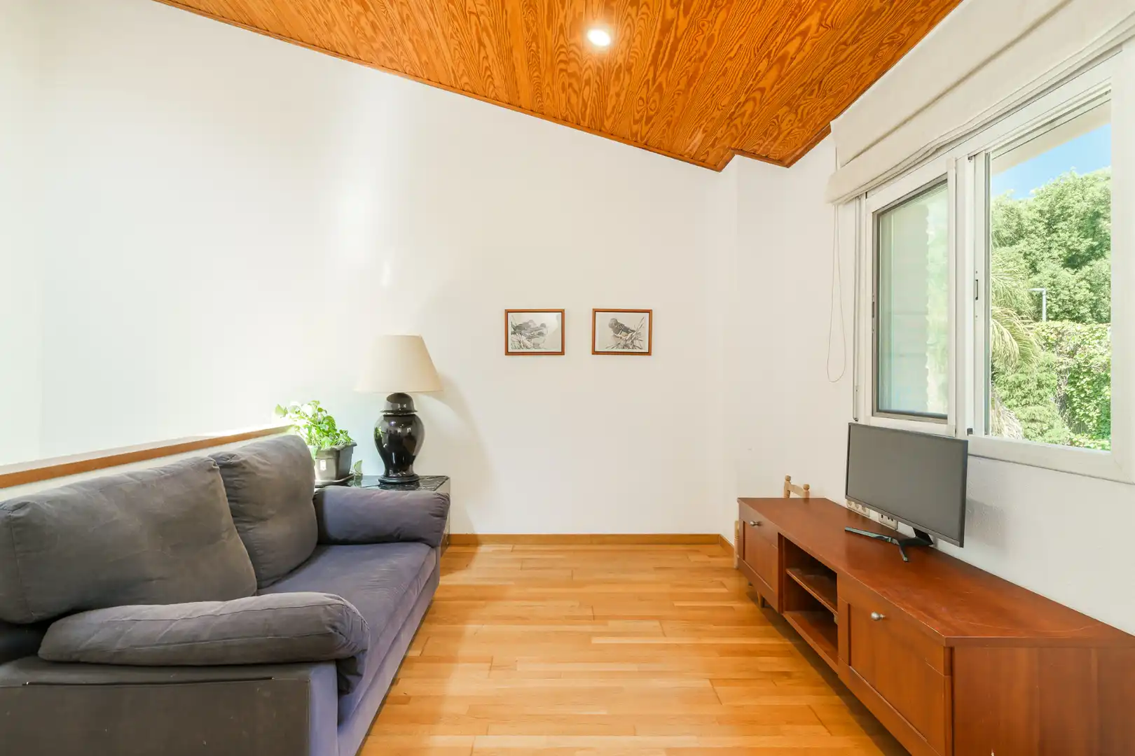 Sala de estar de Casa adosada en venta en Teià con Aire acondicionado, Calefacción y Jardín privado