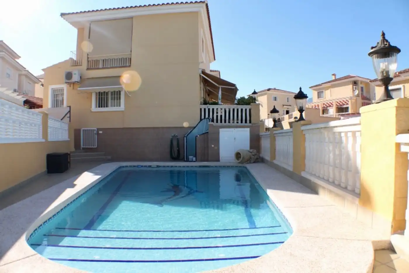 Piscina de Casa o xalet en venda en La Nucia amb Aire condicionat, Calefacció i Terrassa
