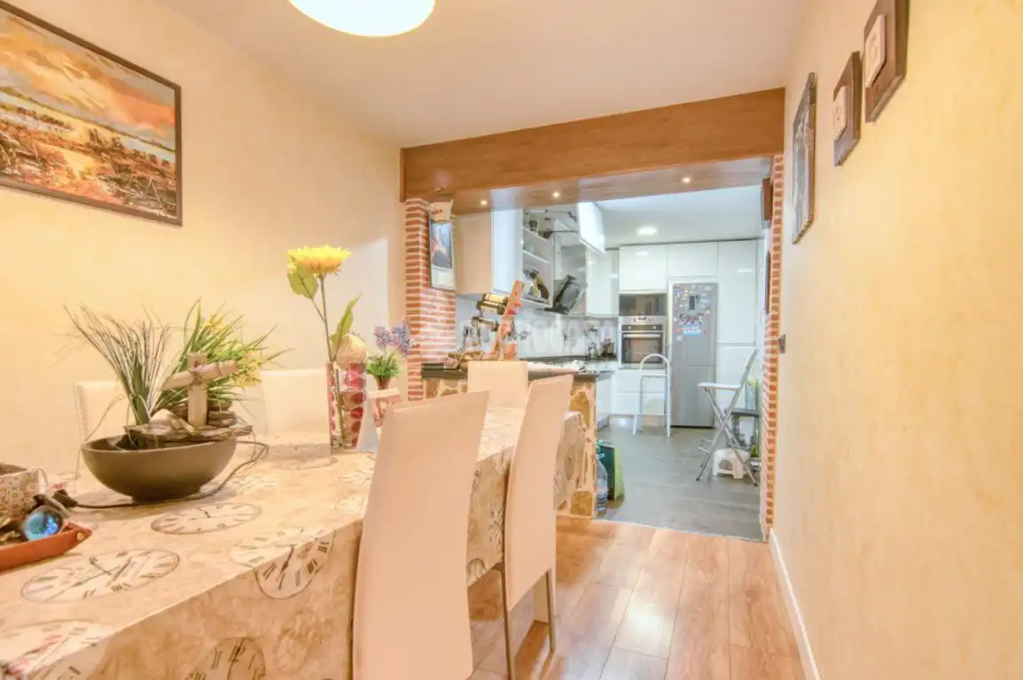 Cocina de Piso en venta en Salamanca con Aire acondicionado