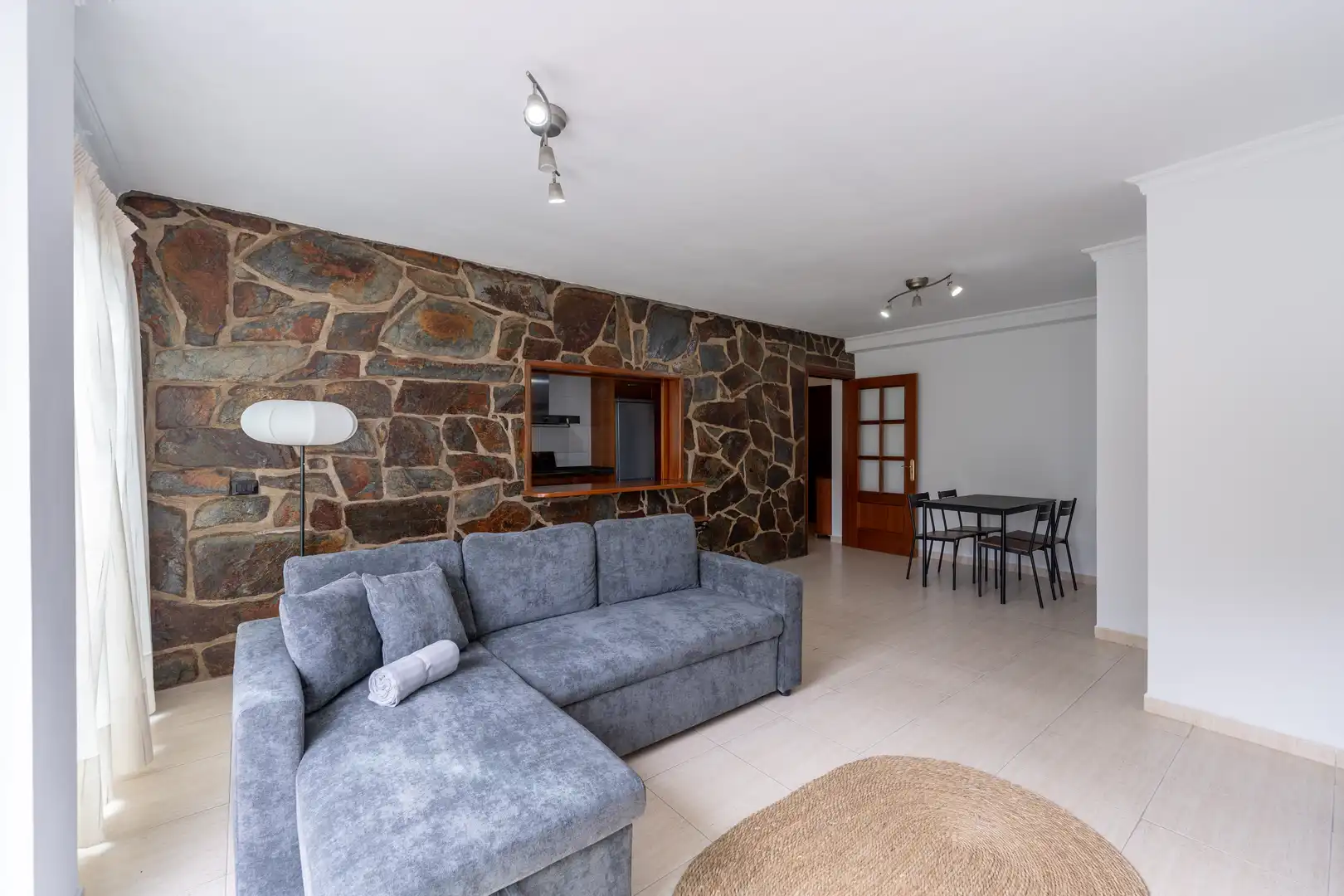 Flat for rent in Carretera Visvique, 94, Los Portales - Visvique