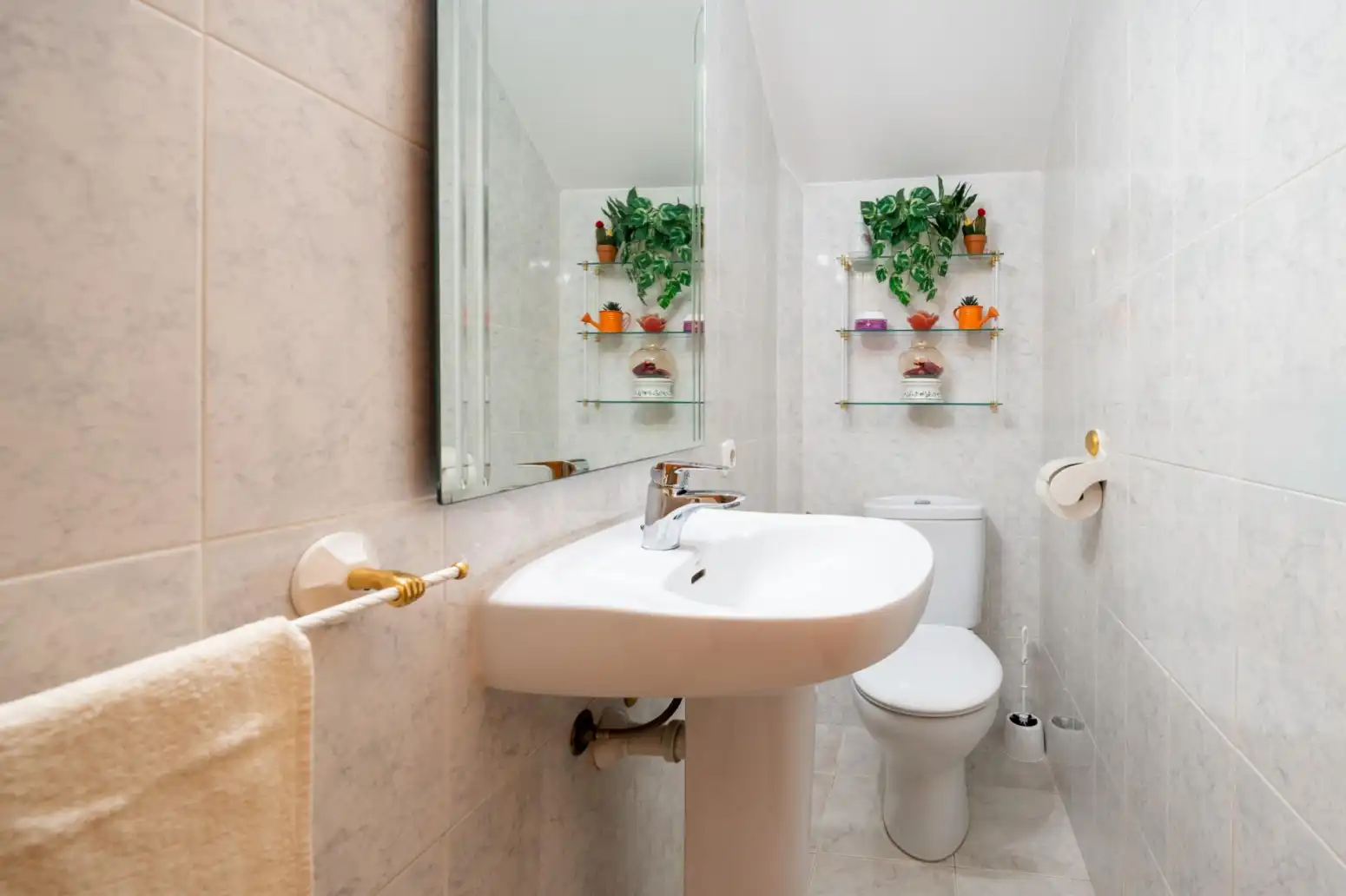 Baño de Piso en venta en  Palma de Mallorca con Aire acondicionado, Calefacción y Parquet