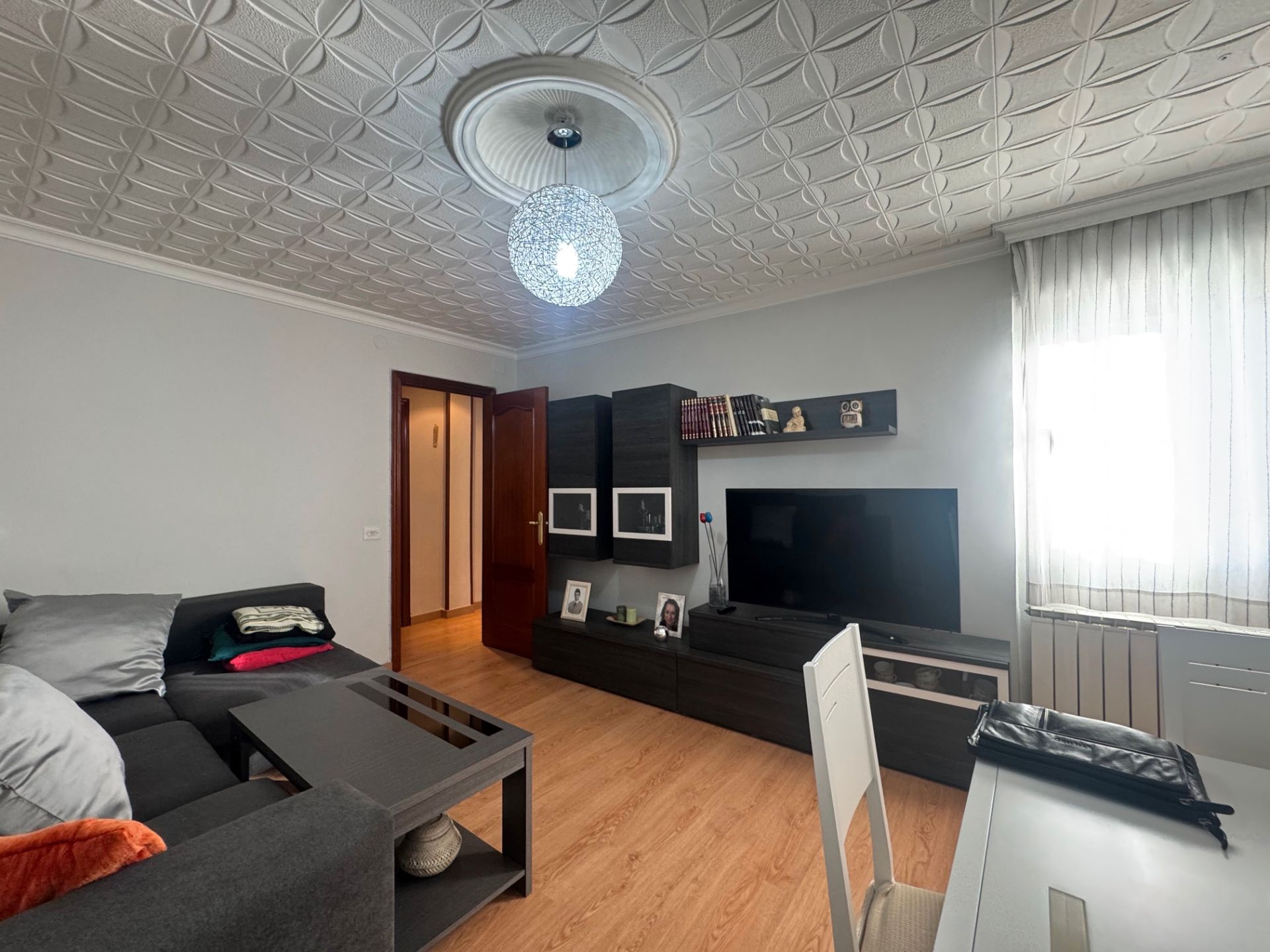 Sala d'estar de Pis en venda en Valladolid Capital amb Calefacció i Forn