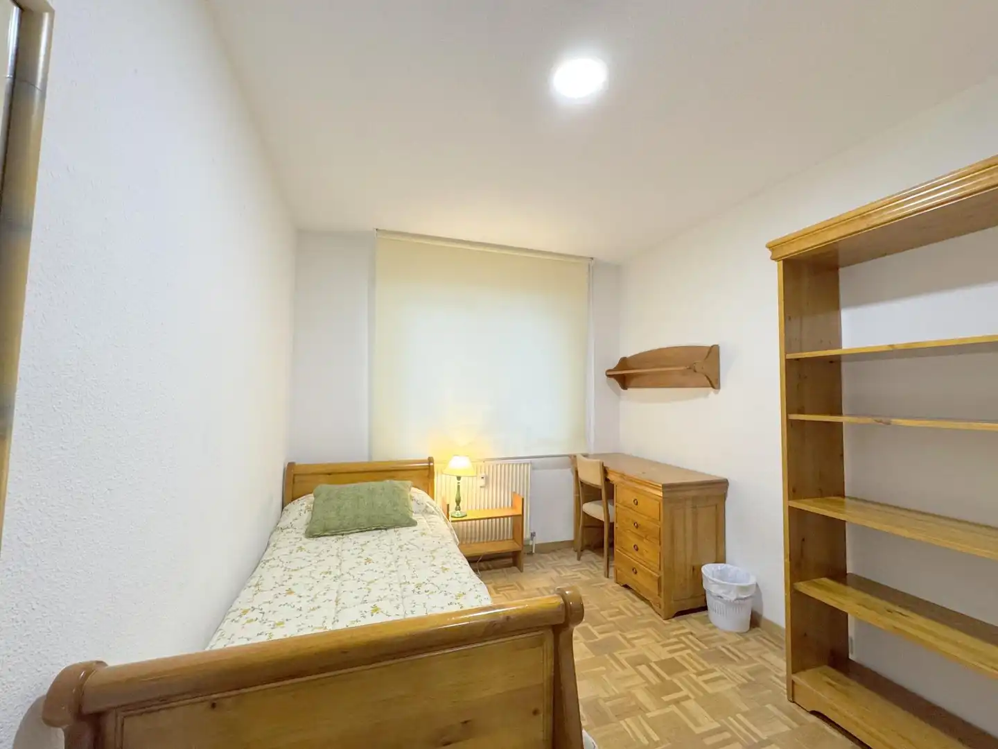 Wohnung zur Miete in Calle del Capitán Peñas, Santo Tomás