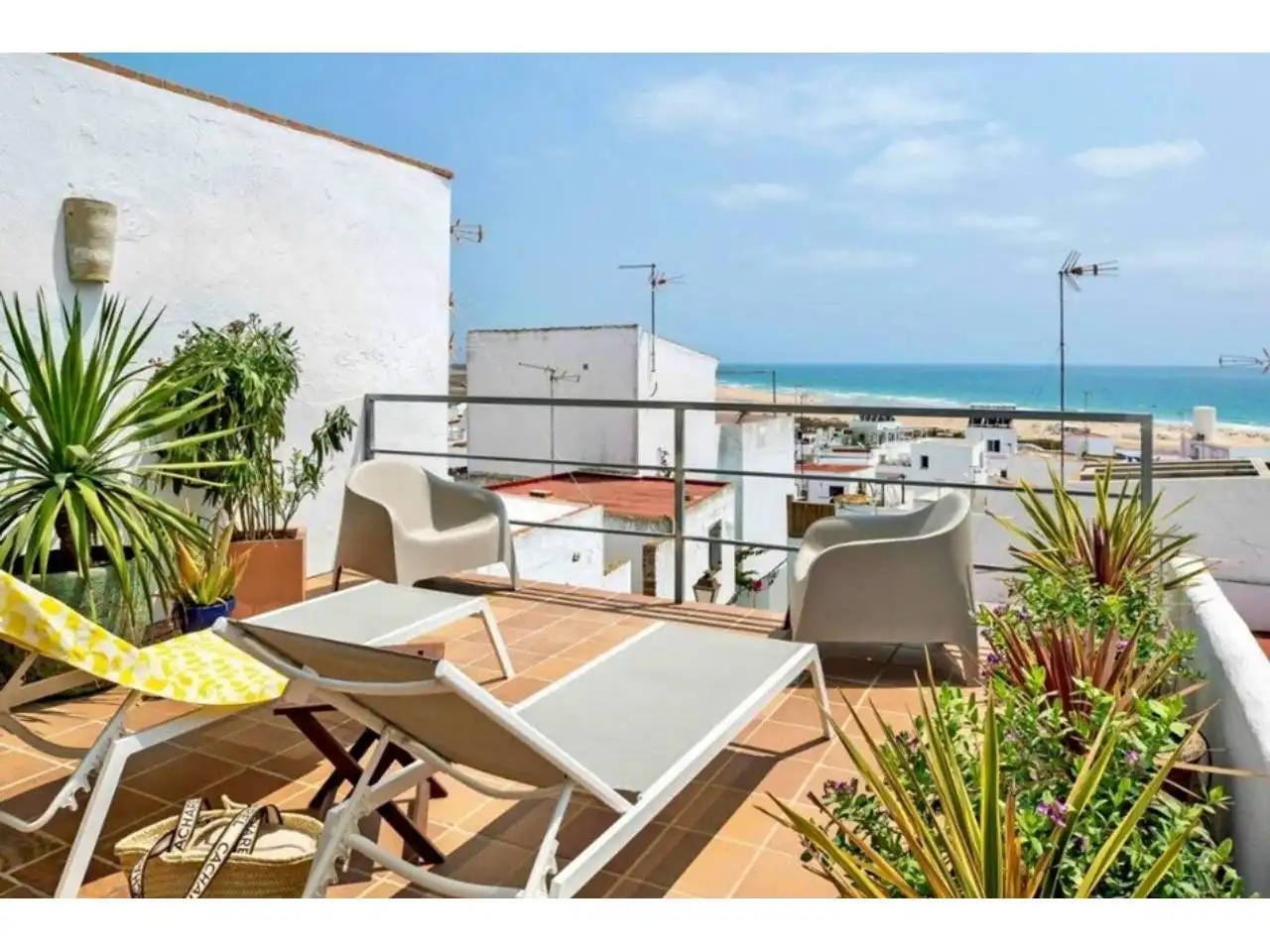 Terrassa de Casa o xalet en venda en Conil de la Frontera amb Aire condicionat, Calefacció i Terrassa