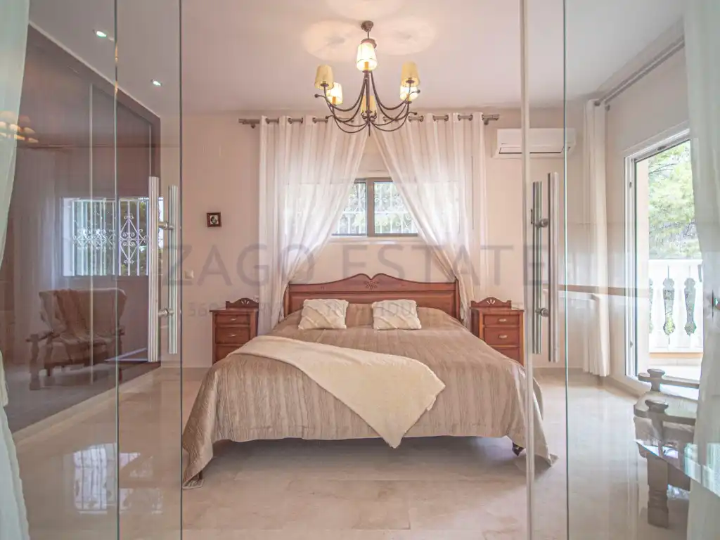 Habitación de Casa o chalet en venta en Altea con Piscina y Amueblado