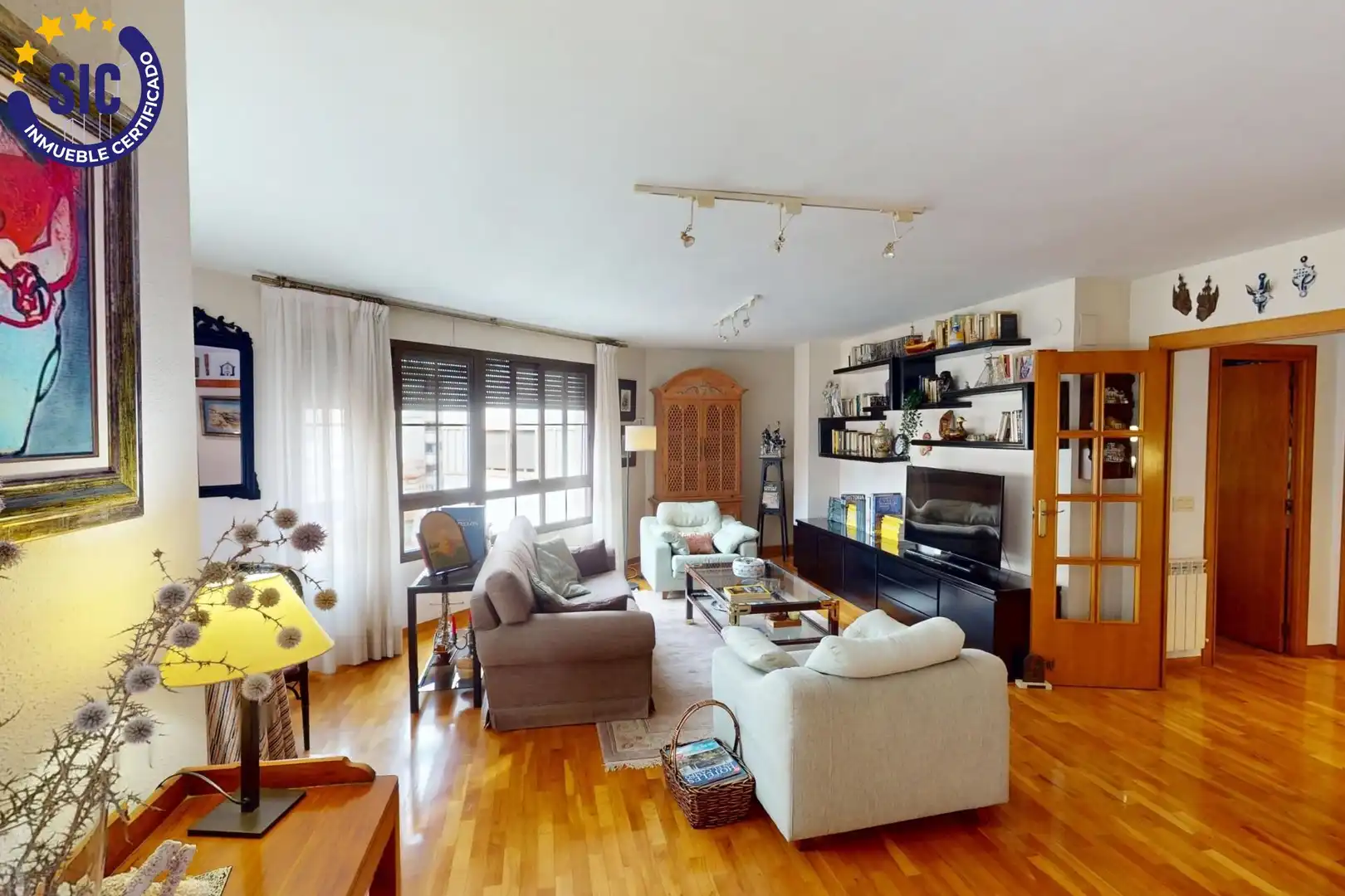 Sala de estar de Piso en venta en Castellón de la Plana / Castelló de la Plana con Aire acondicionado, Calefacción y Parquet