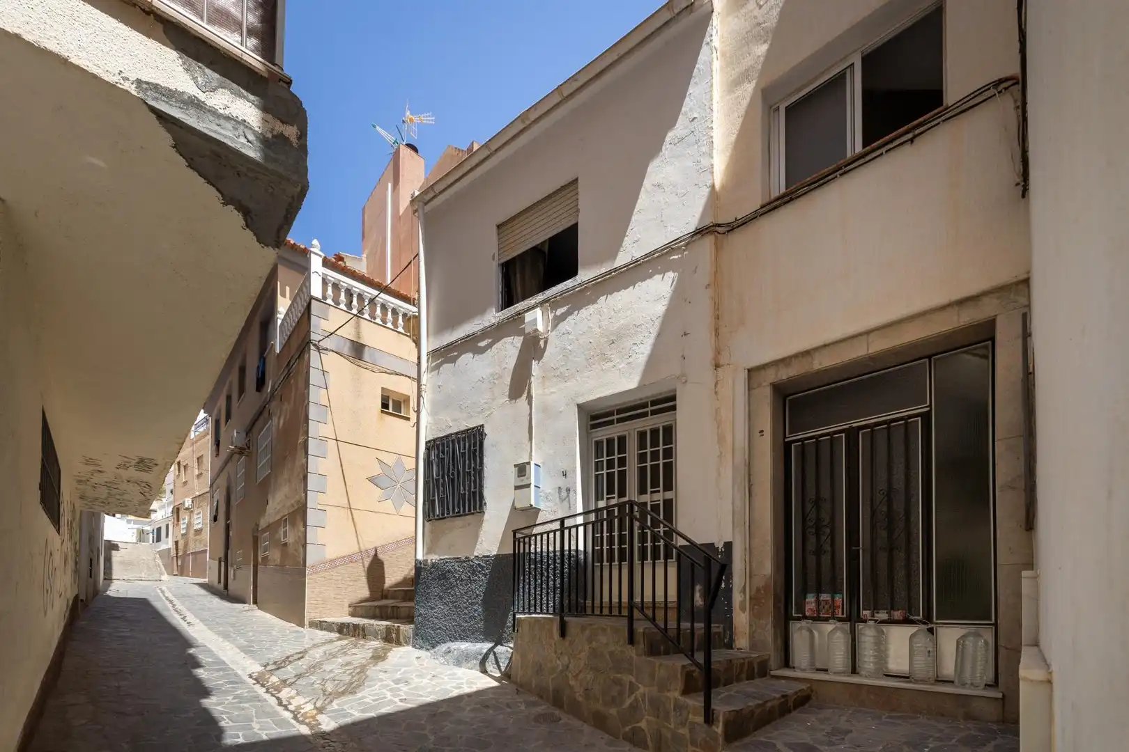 Vista exterior de Casa o chalet en venta en Gualchos con Jardín privado, Amueblado y Balcón