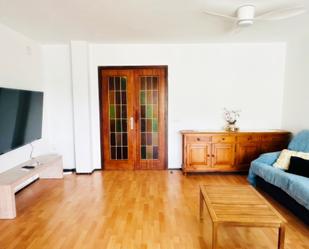 Sala d'estar de Apartament de lloguer en Castell-Platja d'Aro amb Terrassa, Moblat i Forn