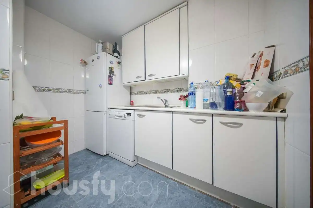 Flat for sale in Cine, Campamento