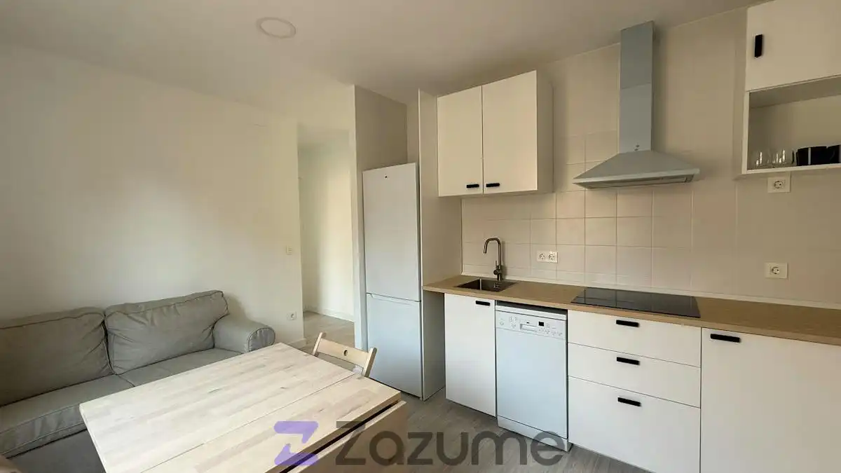 Piso en alquiler en C. Balsas, imagen 2