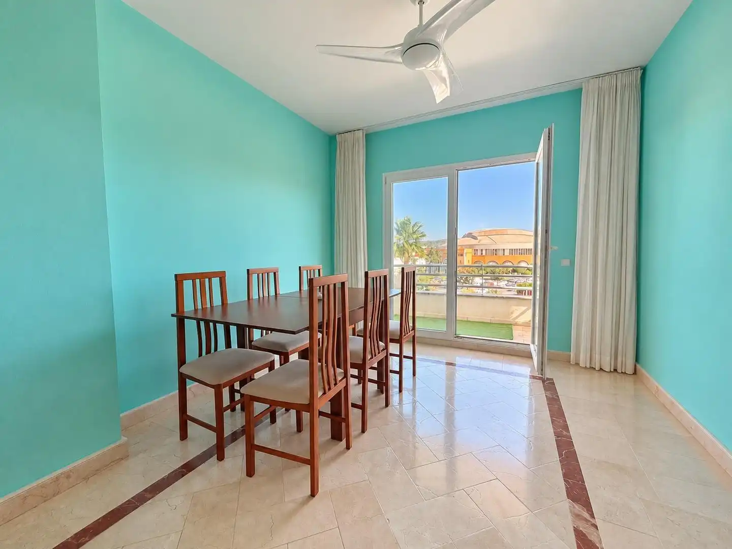 Appartamento con piscina in vendita a Los Barrios, imagen 6