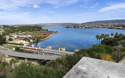 Exterior view of Single-family semi-detached for sale in Arcos de la Frontera  with Terrace