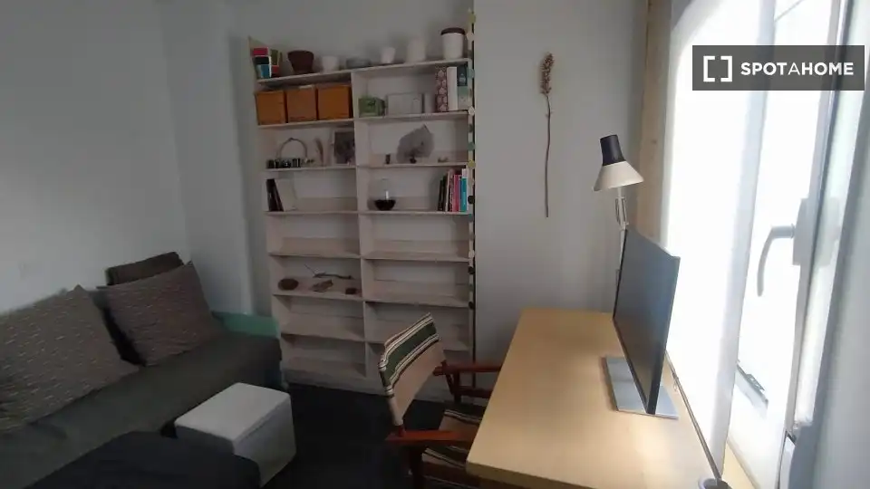 Sala d'estar de Pis de lloguer en Madrid amb Aire condicionat, Calefacció i Moblat
