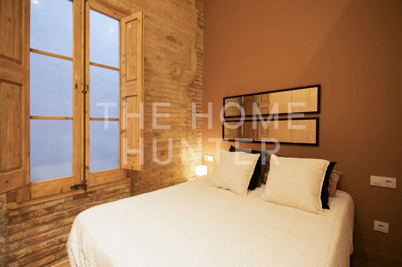 Schlafzimmer von Wohnung zum Verkauf in Barcelona mit Heizung, Privatgarten und Terrasse