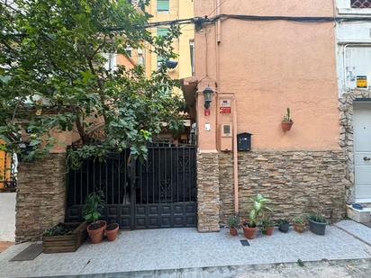 Exterior view of Duplex for sale in  Barcelona Capital  with Air Conditioner