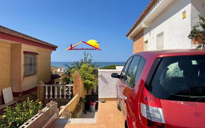 Vista exterior de Casa o xalet en venda en Almonte amb Terrassa