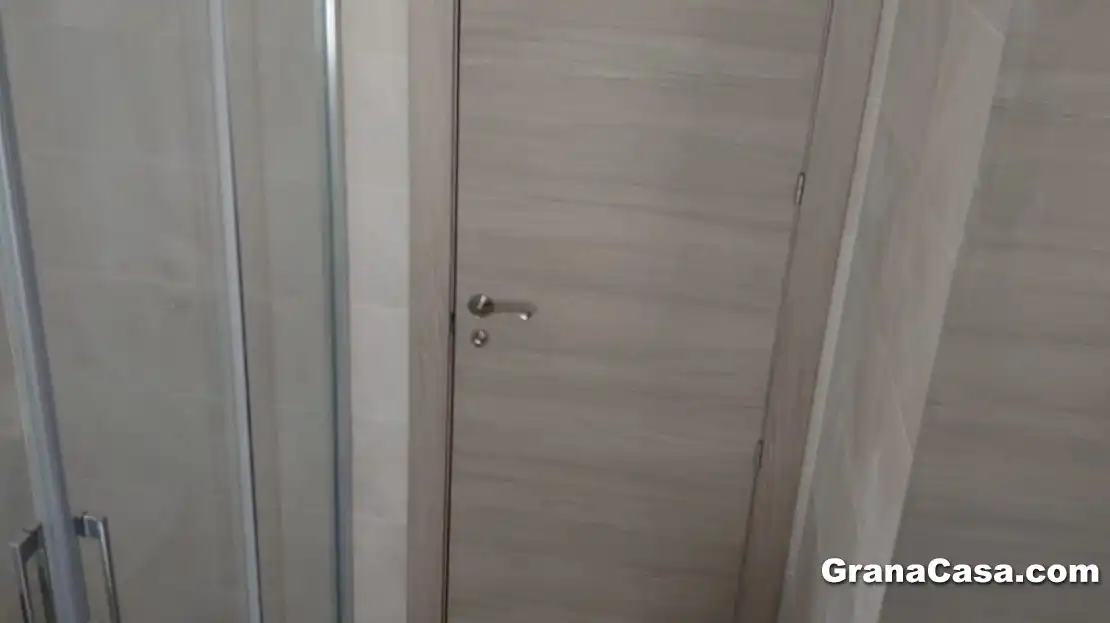 Badezimmer von Wohnung zur untervermieten in Granada mit Klimaanlage, Heizung und Möbliert