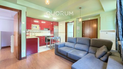 Foto 2 de Piso en venta en San Miguel, Basauri