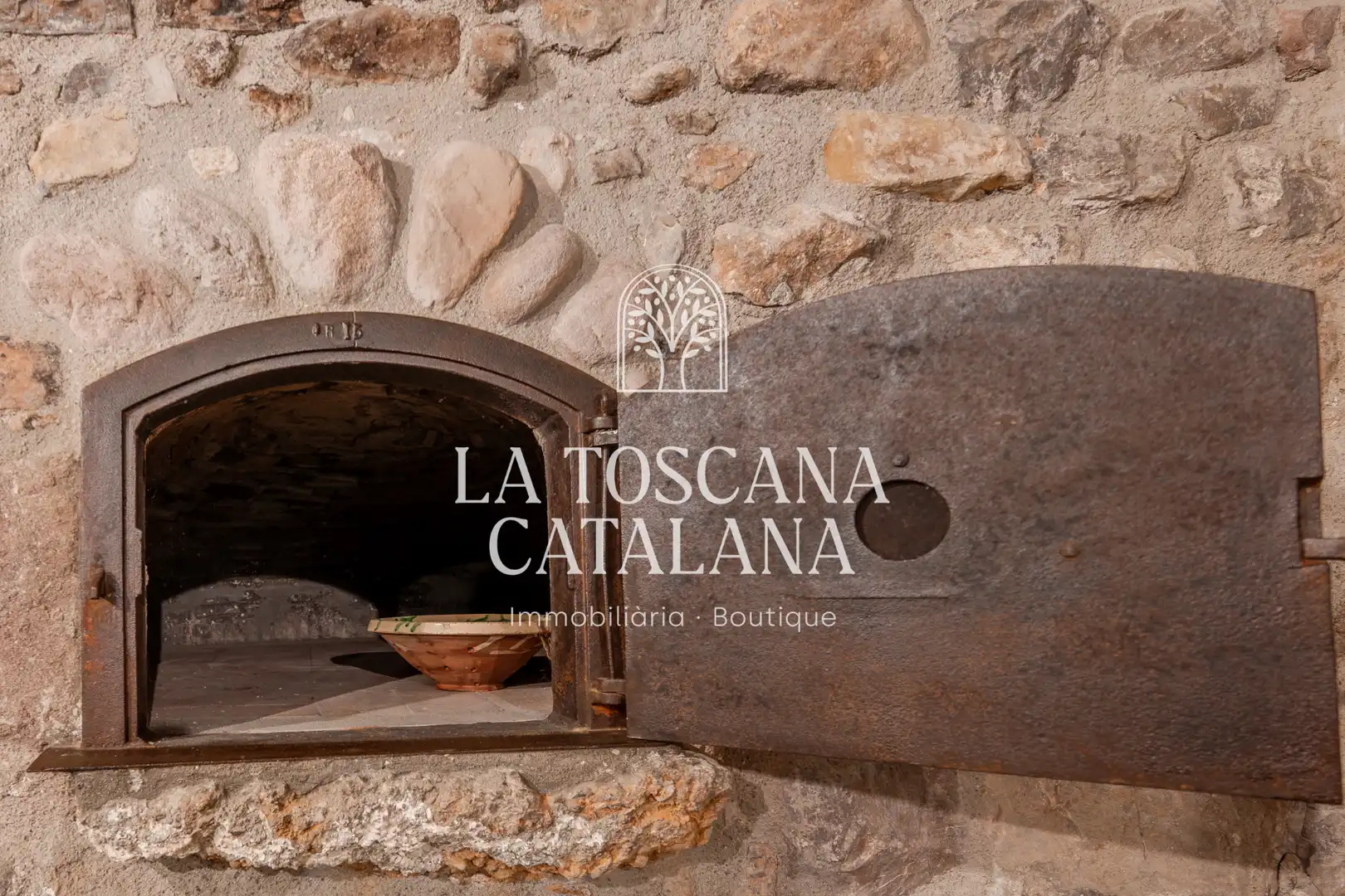 Finca rústica en venta en Sales de Llierca con Aire acondicionado, Calefacción y Jardín privado
