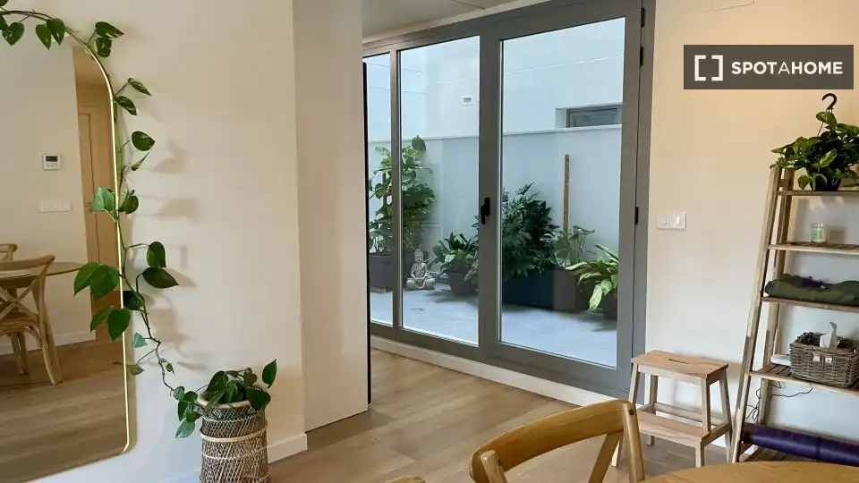 Terrassa de Apartament per a compartir en Málaga amb Aire condicionat, Terrassa i Moblat