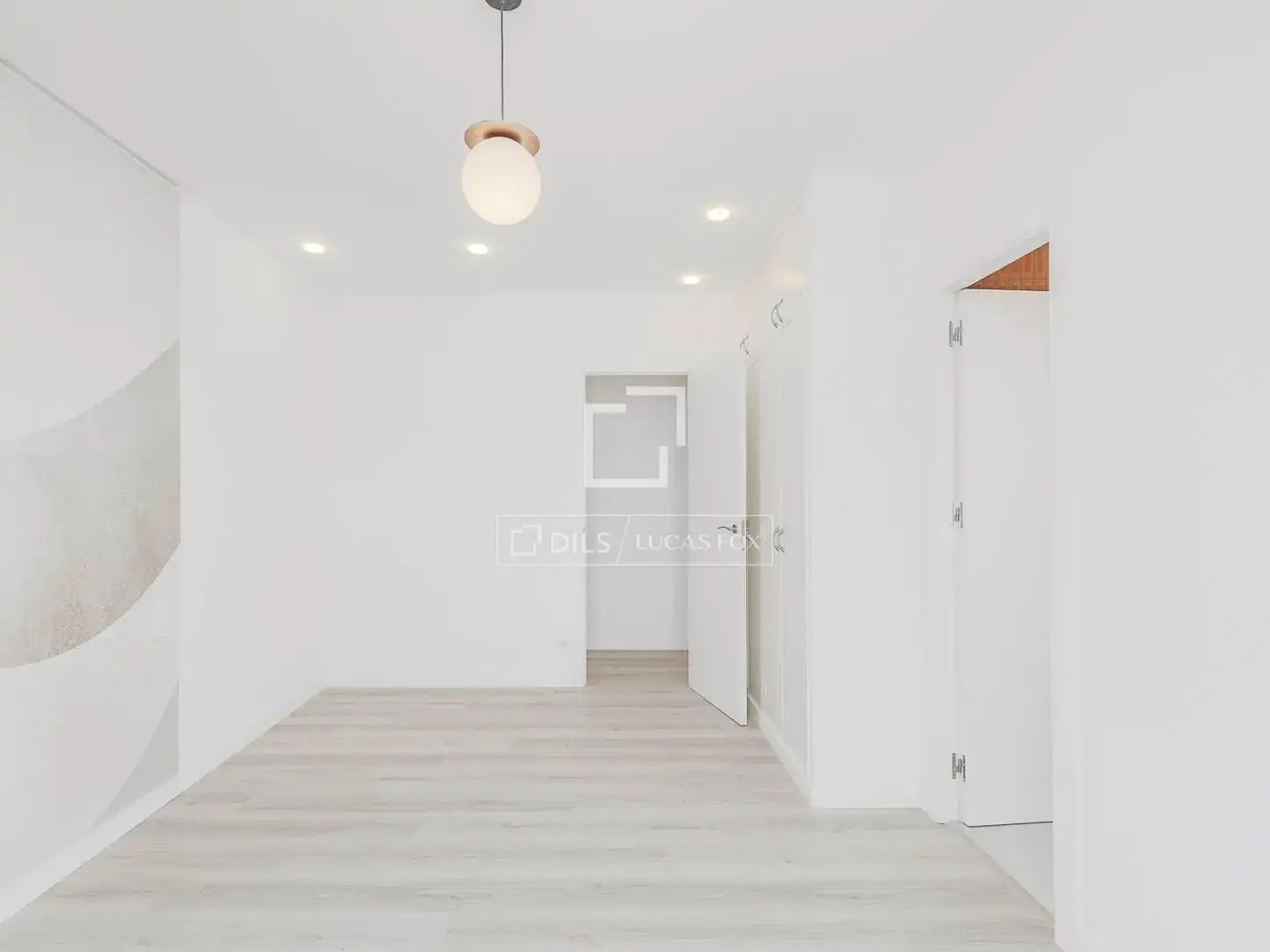 Bedroom of Attic for sale in Barcelona  with Air Conditioner, Terrace and Balcony