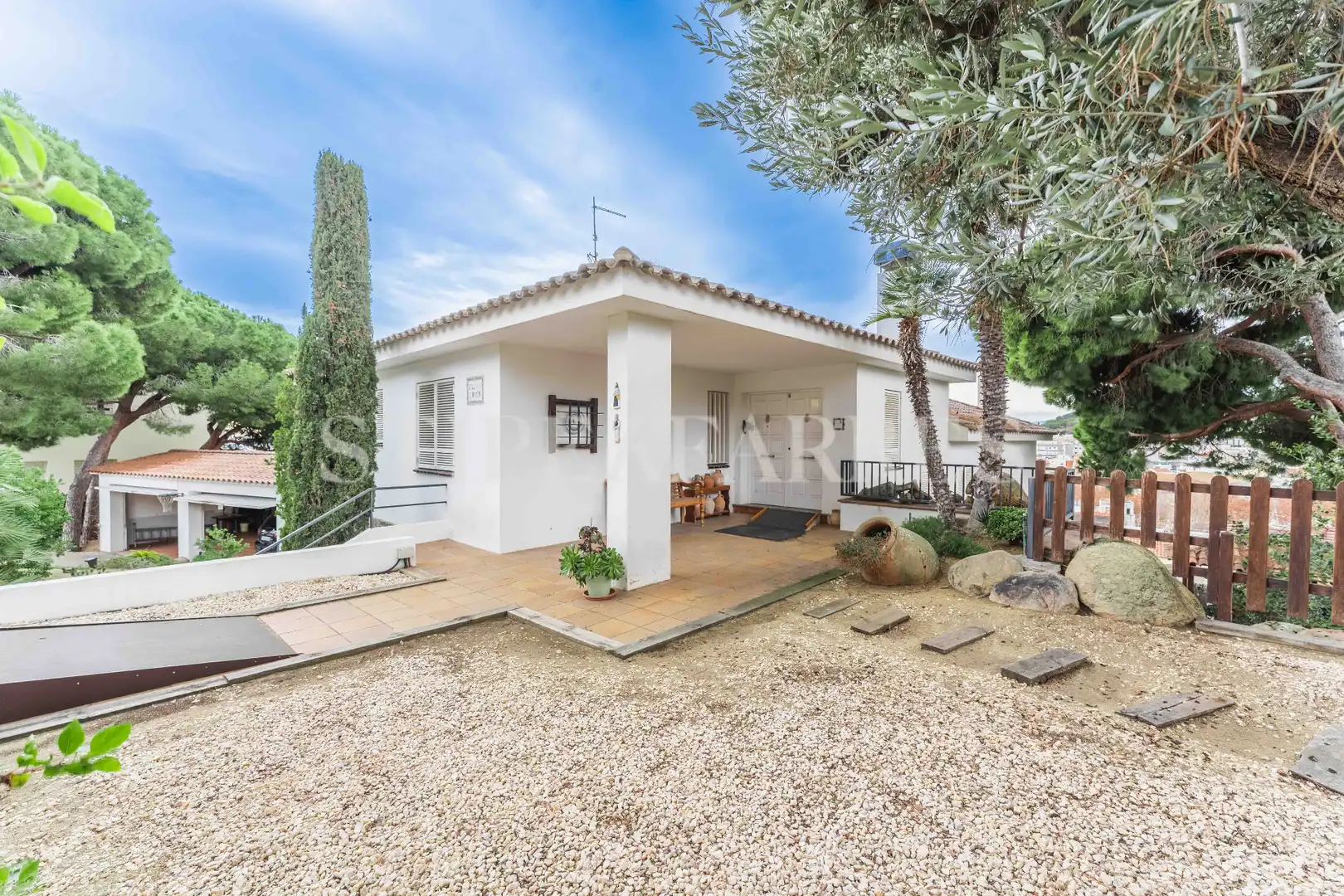 Vista exterior de Casa o chalet en venta en Canet de Mar con Aire acondicionado, Calefacción y Jardín privado