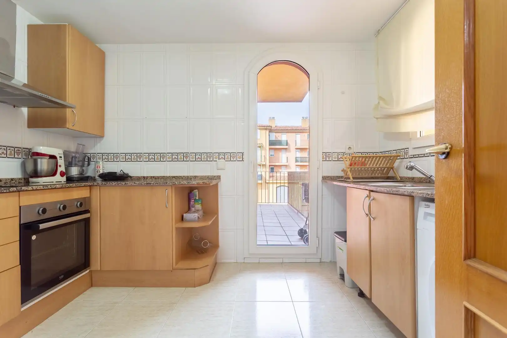 Kitchen of Flat for sale in Mont-roig del Camp  with Air Conditioner, Private garden and Terrace