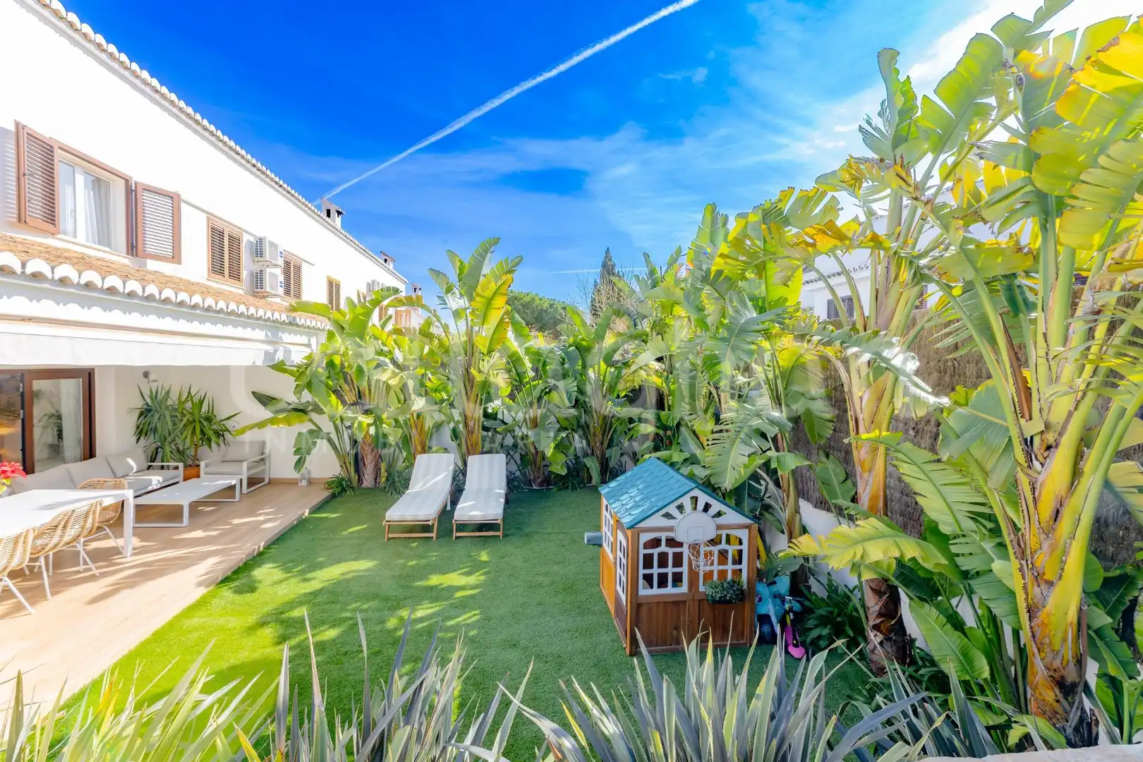 Jardín de Casa adosada en venta en Rocafort con Aire acondicionado, Calefacción y Jardín privado
