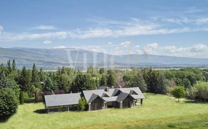 Außenansicht von Haus oder Chalet zum verkauf in Das mit Klimaanlage, Terrasse und Schwimmbad