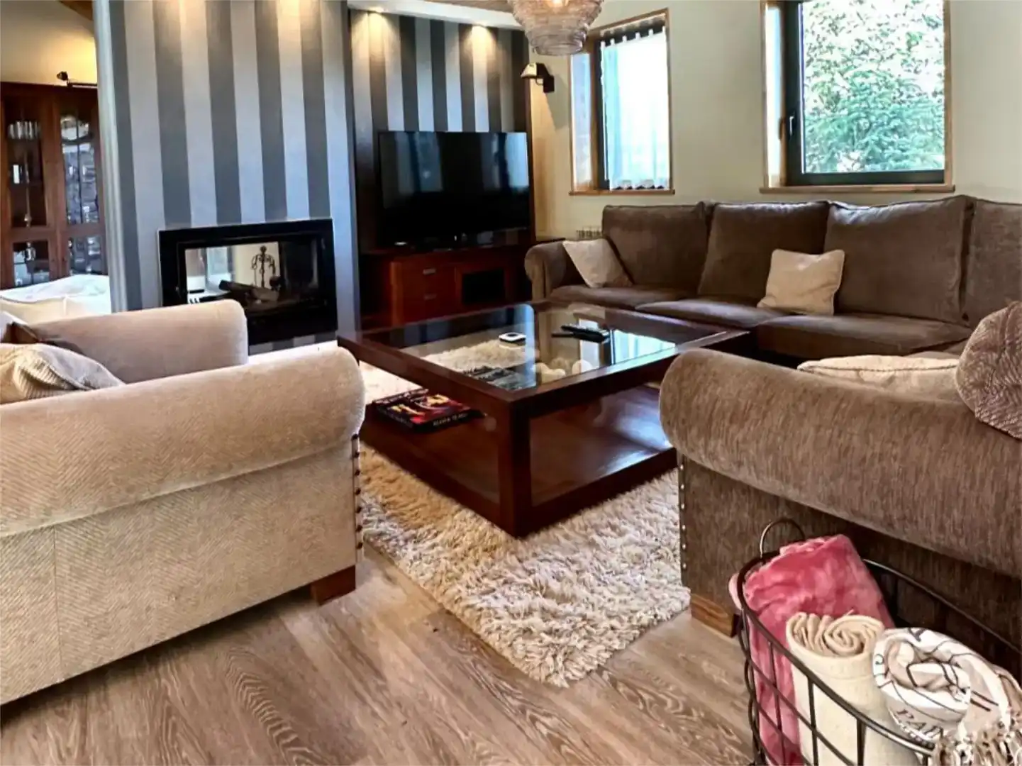 Sala d'estar de Casa adosada en venda en Fontanals de Cerdanya