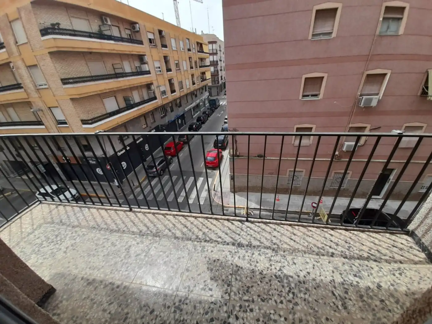 Room in Carrer Jose María Castaño Martinez, Altabix