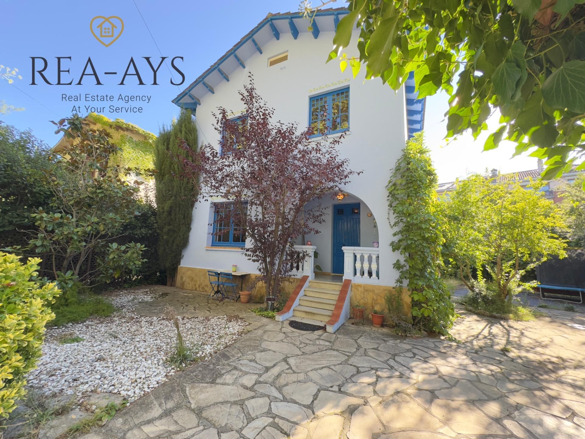 Exterior view of House or chalet for sale in Begues  with Heating, Private garden and Terrace