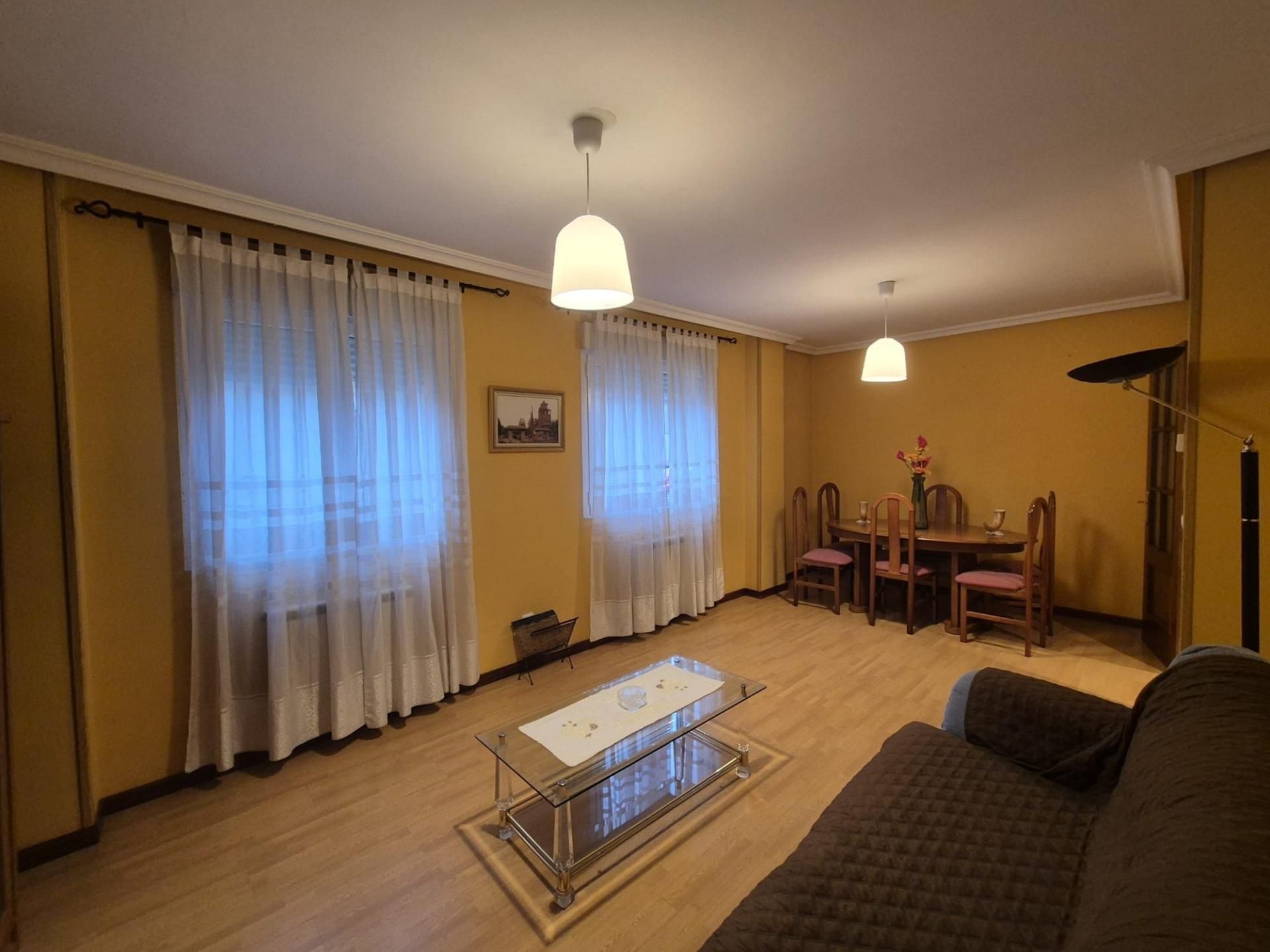 Living room of Flat for sale in San Andrés del Rabanedo  with Heating