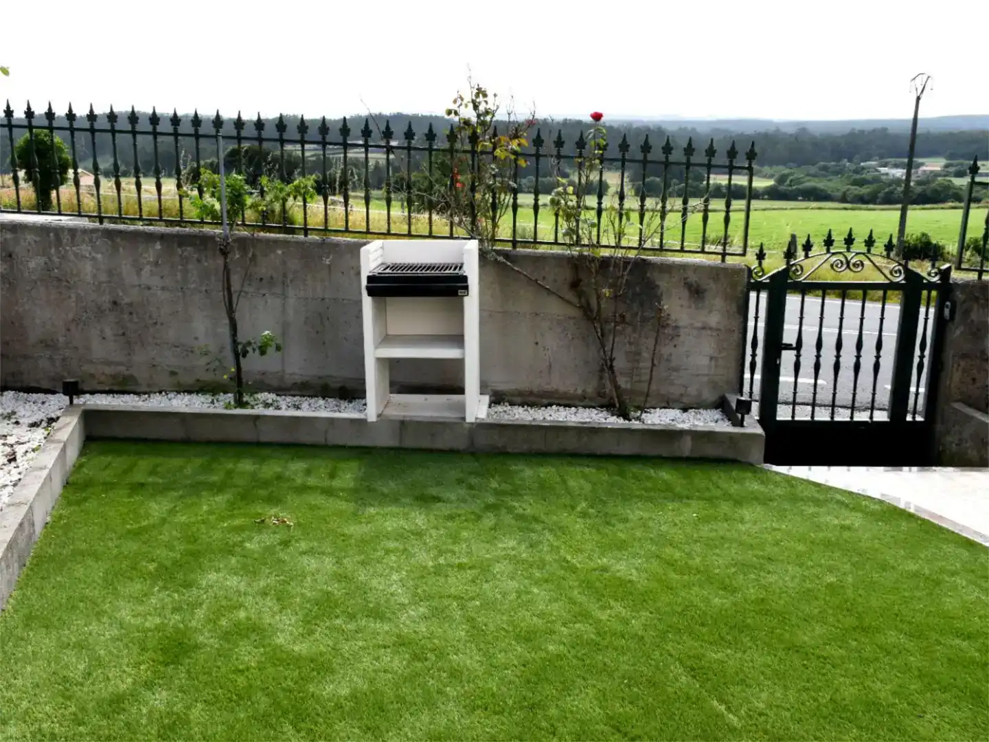 Terrasse von Wohnung zur Miete in Muxía mit Privatgarten, Parkett und Möbliert