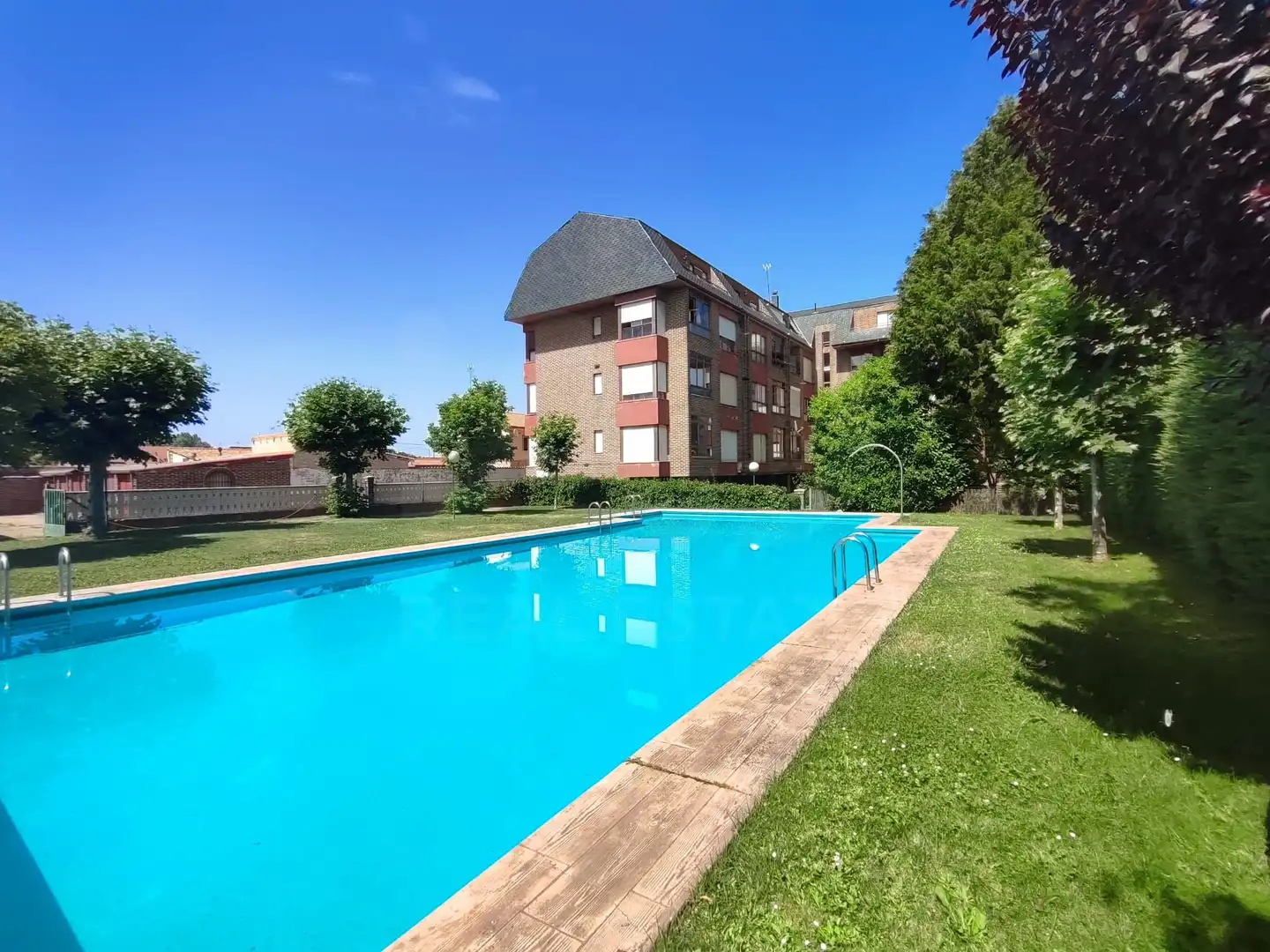 Piscina de Àtic en venda en Villarejo de Órbigo amb Terrassa i Piscina