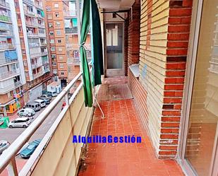 Bedroom of Flat to rent in Alcalá de Henares  with Heating, Parquet flooring and Terrace