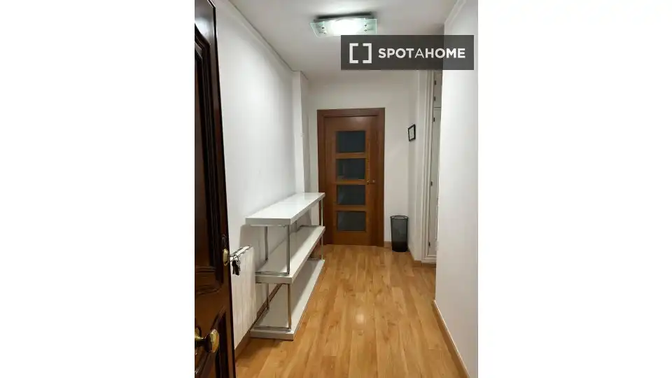 Apartamento para compartir en Granada con Aire acondicionado, Terraza y Amueblado