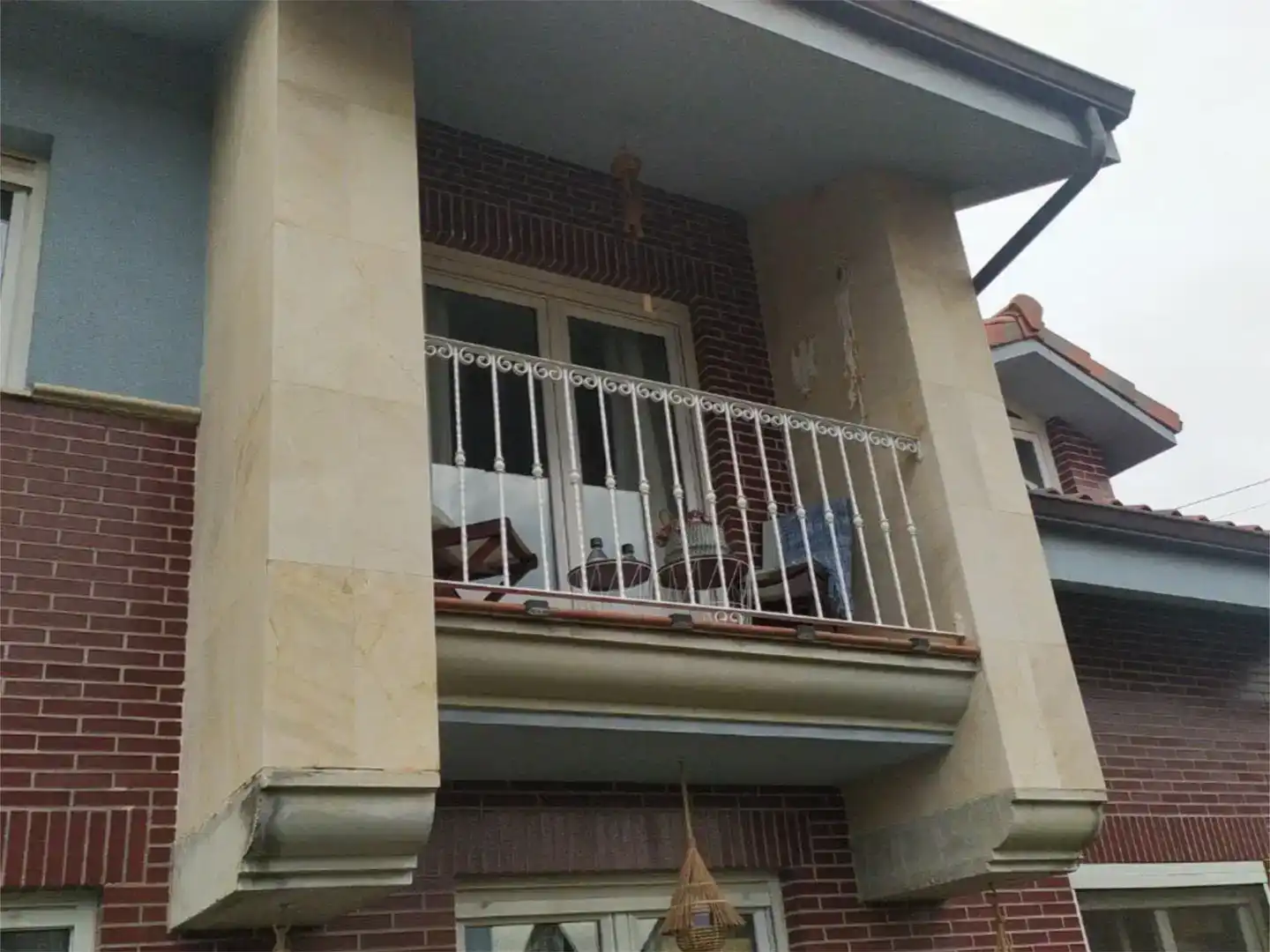 Terrassa de Casa o xalet en venda en El Astillero   amb Balcó